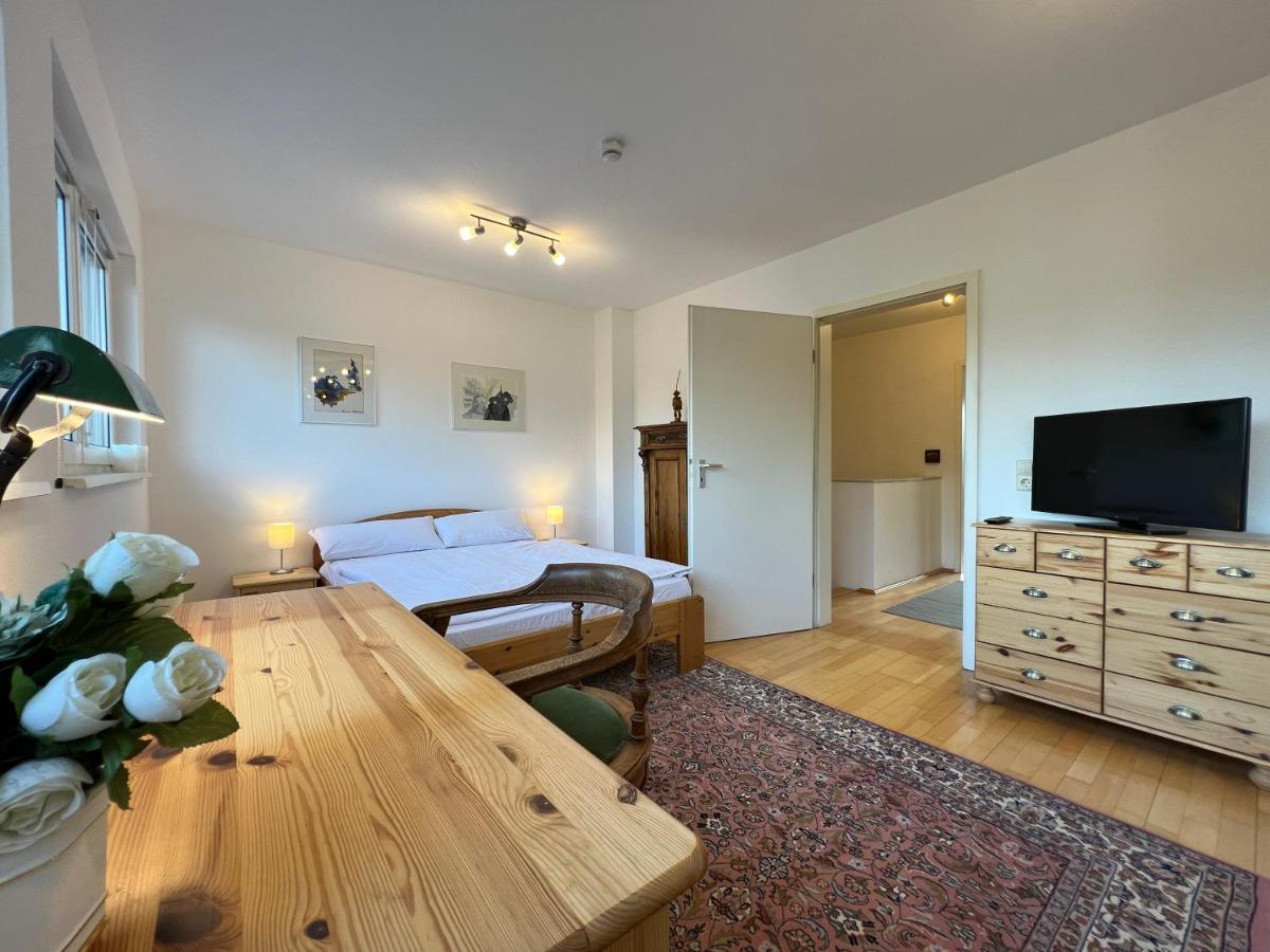 Maisonette Penthouse Fuer 8 Personen By Rabe - Free Netflix & Kostenloser Parkplatz & Grosse Terrasse Karlsruhe Zewnętrze zdjęcie