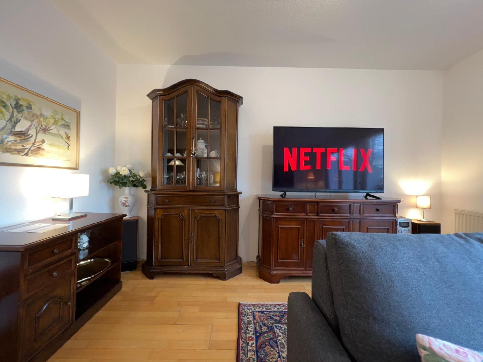 Maisonette Penthouse Fuer 8 Personen By Rabe - Free Netflix & Kostenloser Parkplatz & Grosse Terrasse Karlsruhe Zewnętrze zdjęcie